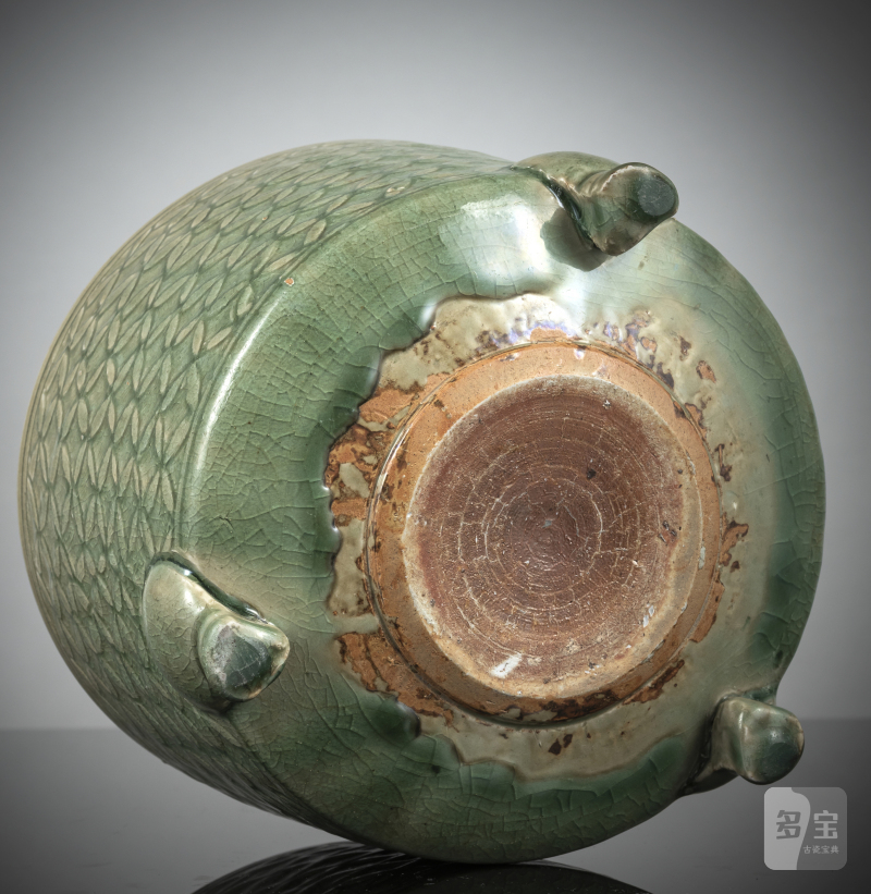 An incense burner with cash pattern and celadon glaze - 图4